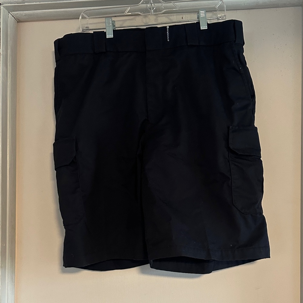 Elbeco 6 pocket mens navy uniform shorts 40